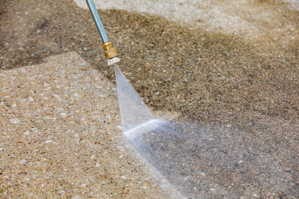 Cost of Driveway Pressure Cleaning in Chattanooga
