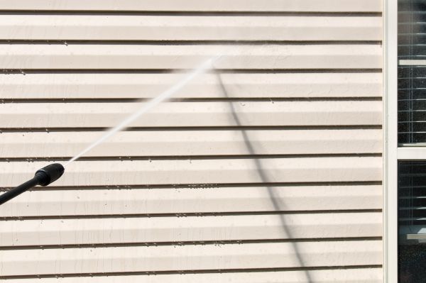 Cost of Apartment Power Washing in Chattanooga